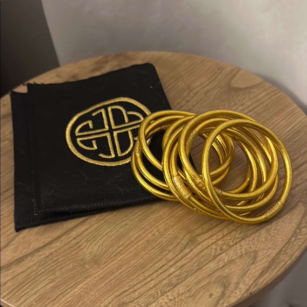 Chic Gold Bangle Bracelet Set